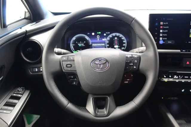 Image of Toyota C-HR Style + Multimedia pakett 1.8 72kW