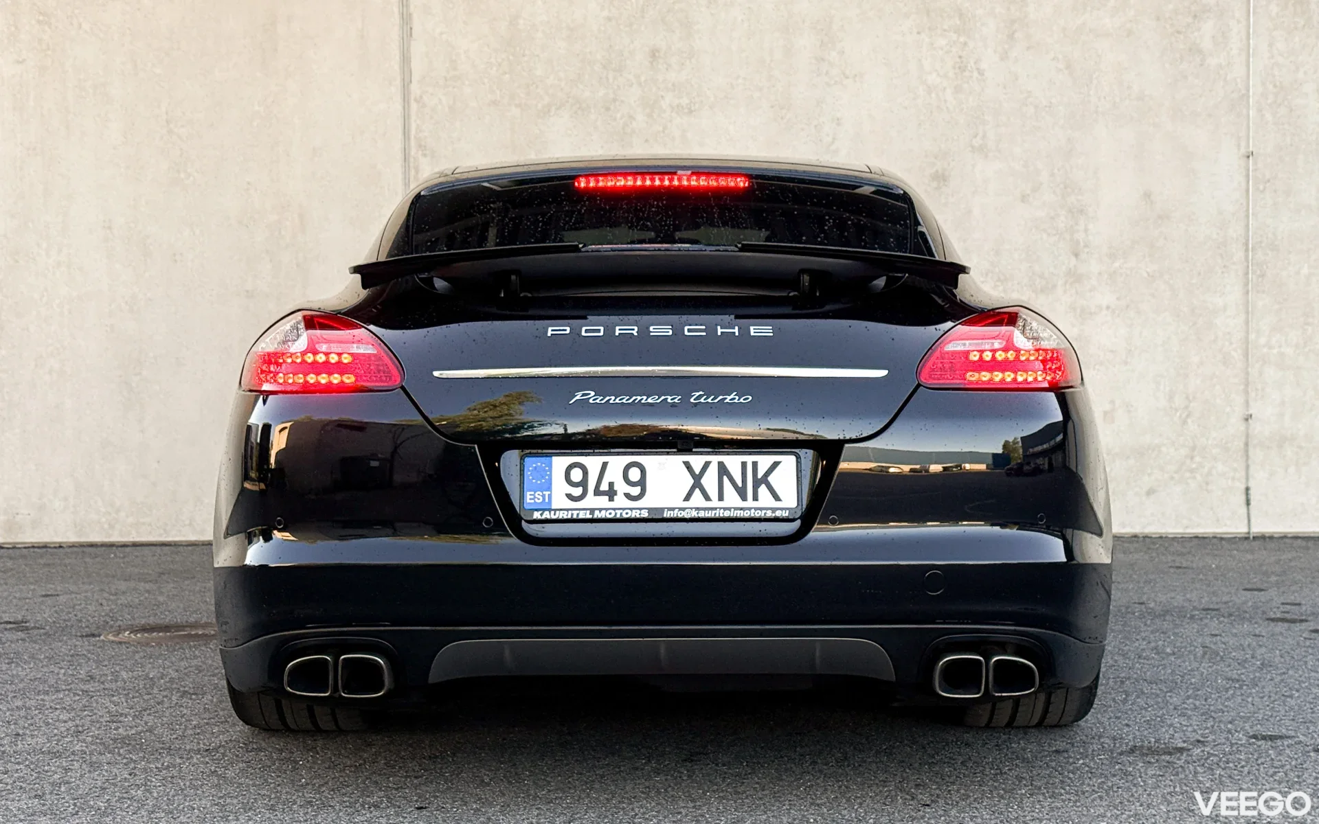 Porsche Panamera Turbo 4.8 368kW