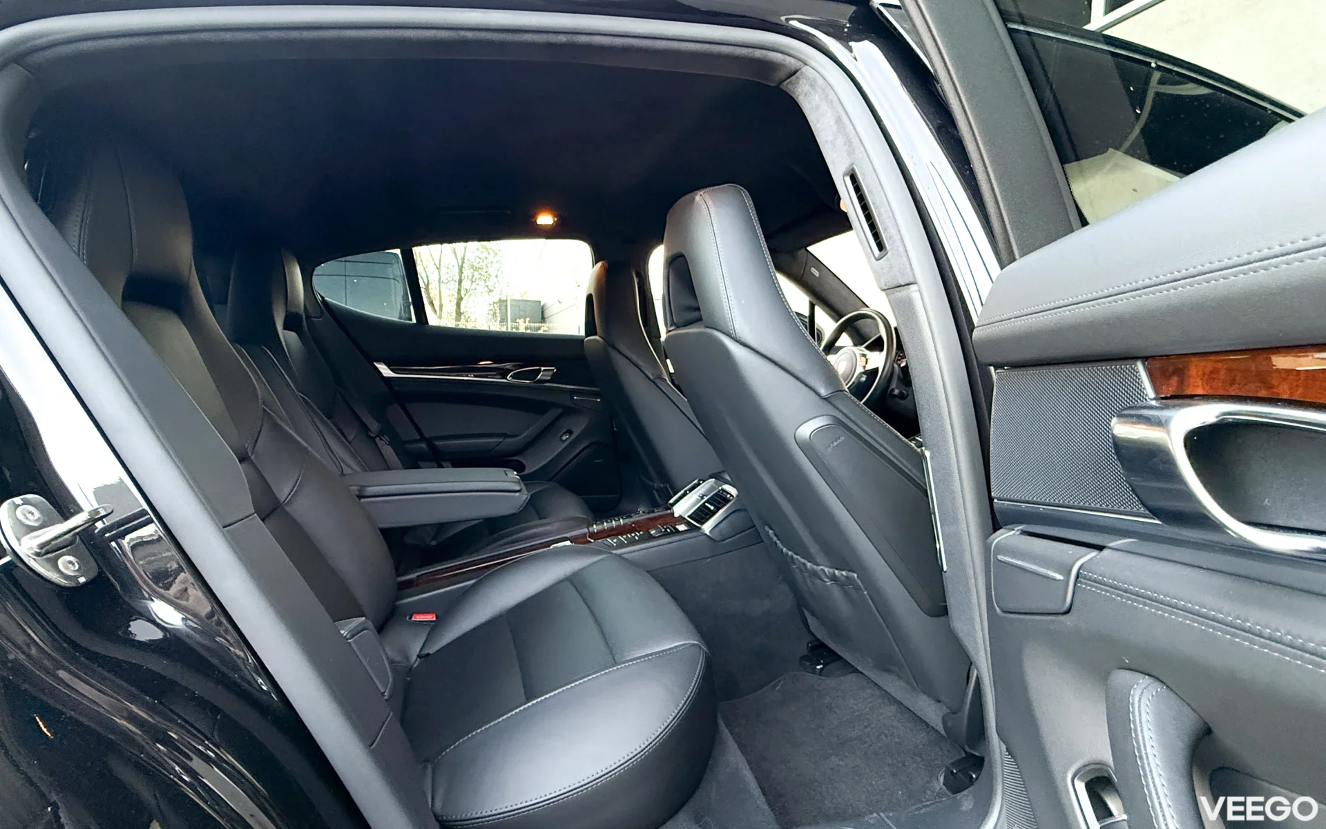 Porsche Panamera Turbo 4.8 368kW