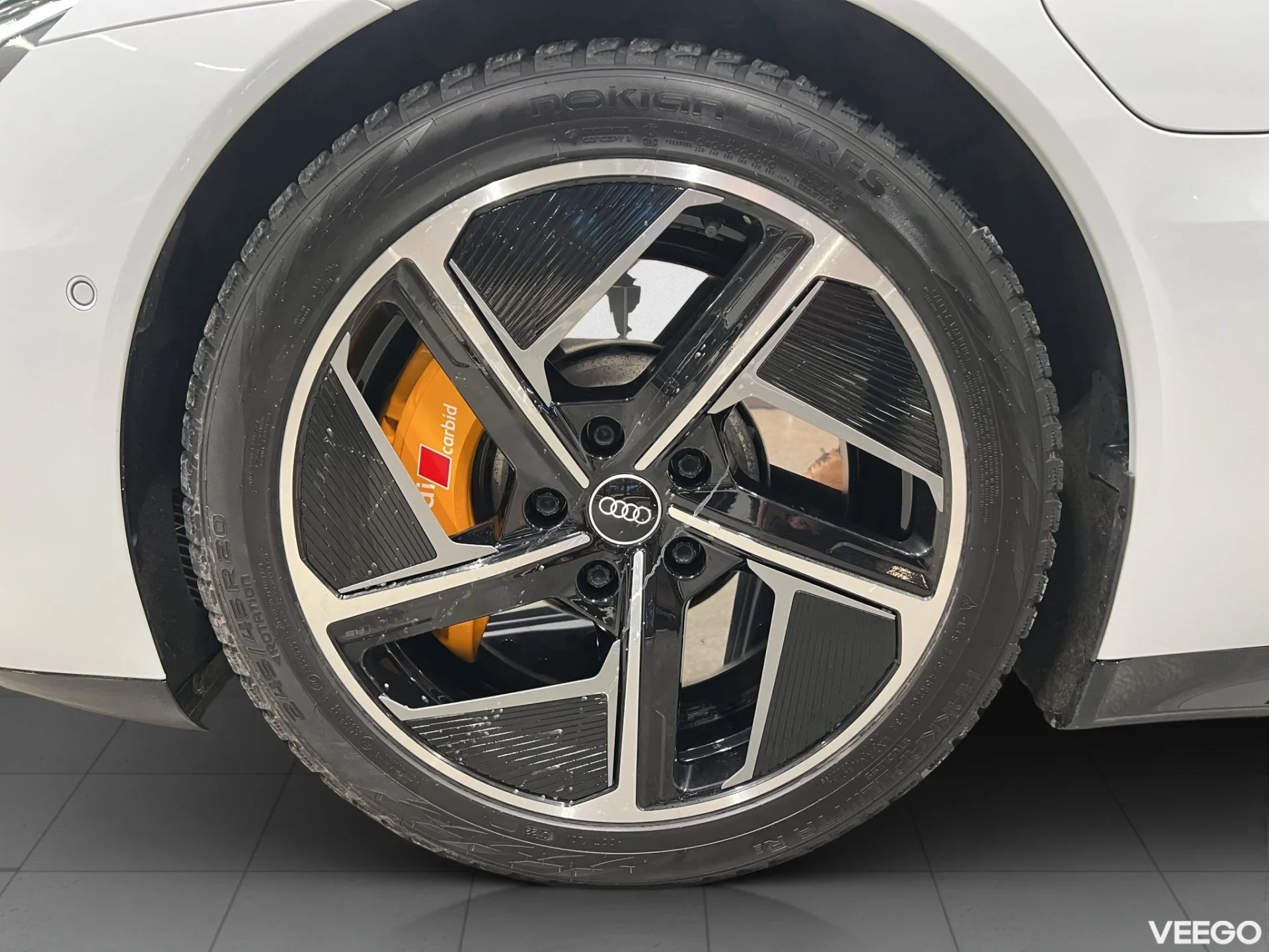 Audi e-tron GT - 140kW