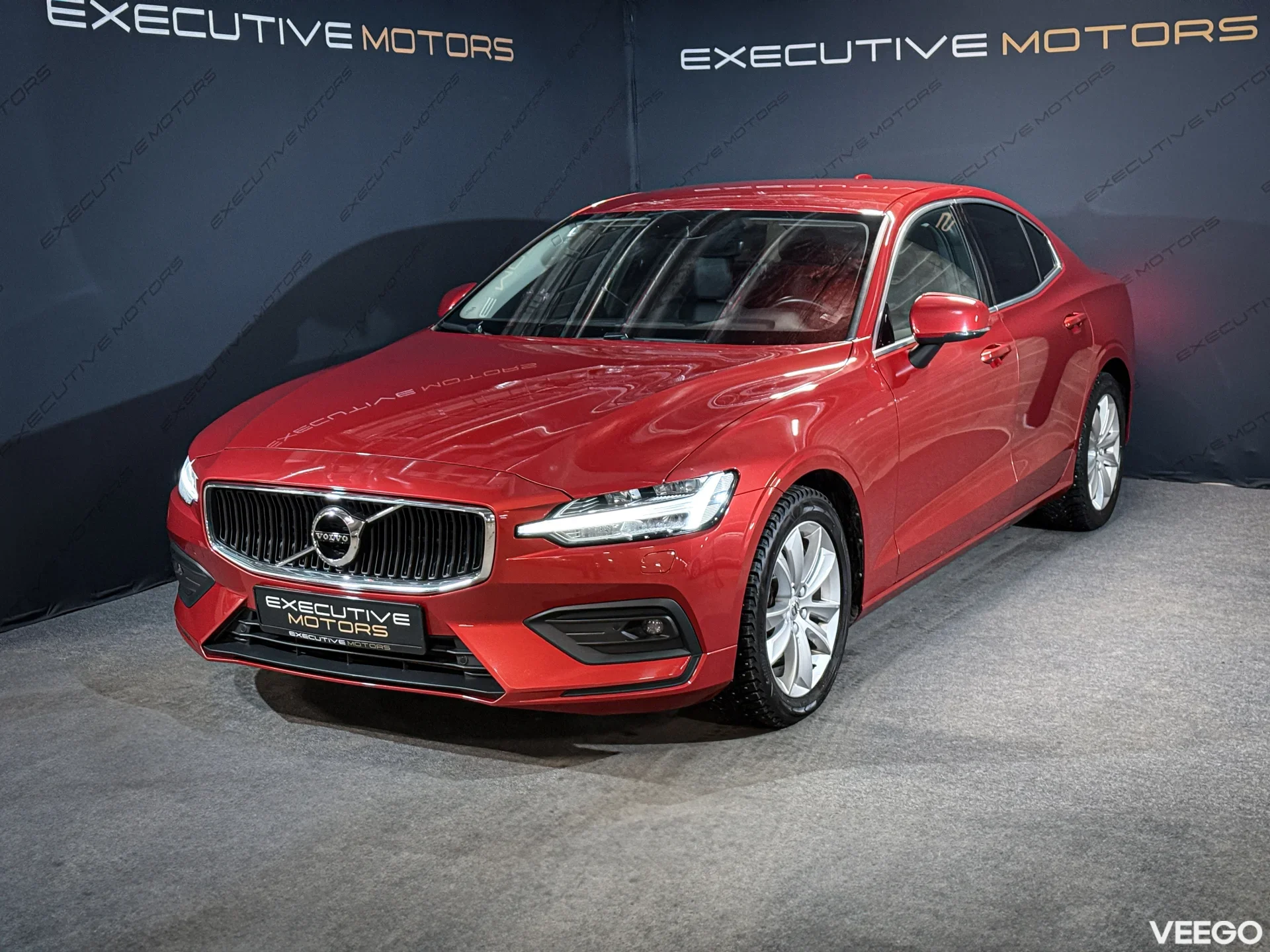 Volvo S60 Momentum Advanced 2.0 140kW