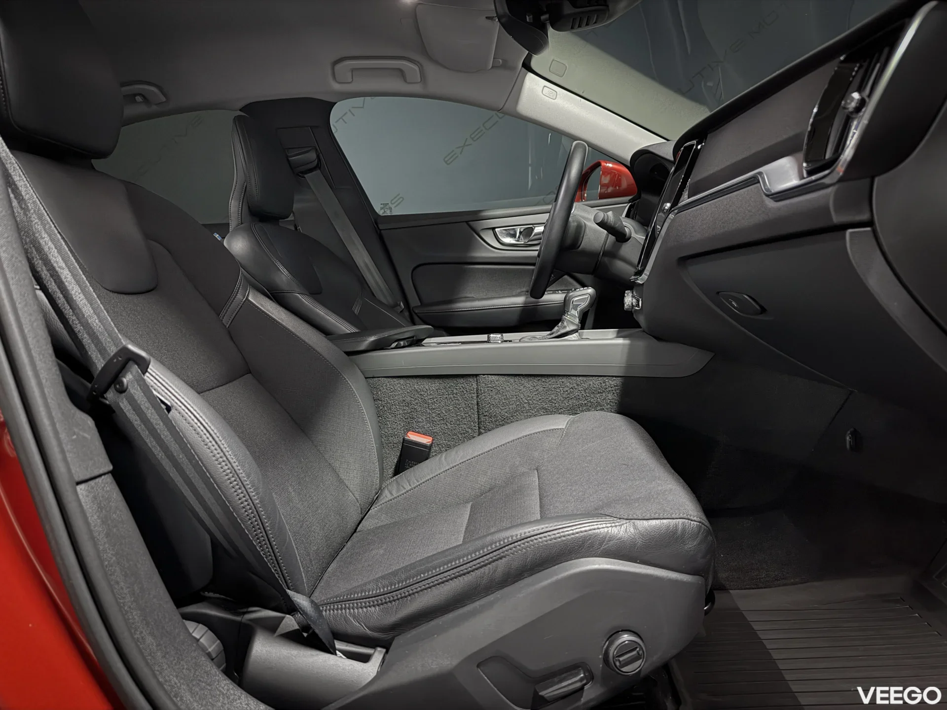 Volvo S60 Momentum Advanced 2.0 140kW