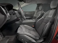 Volvo S60 Momentum Advanced 2.0 140kW thumbnail