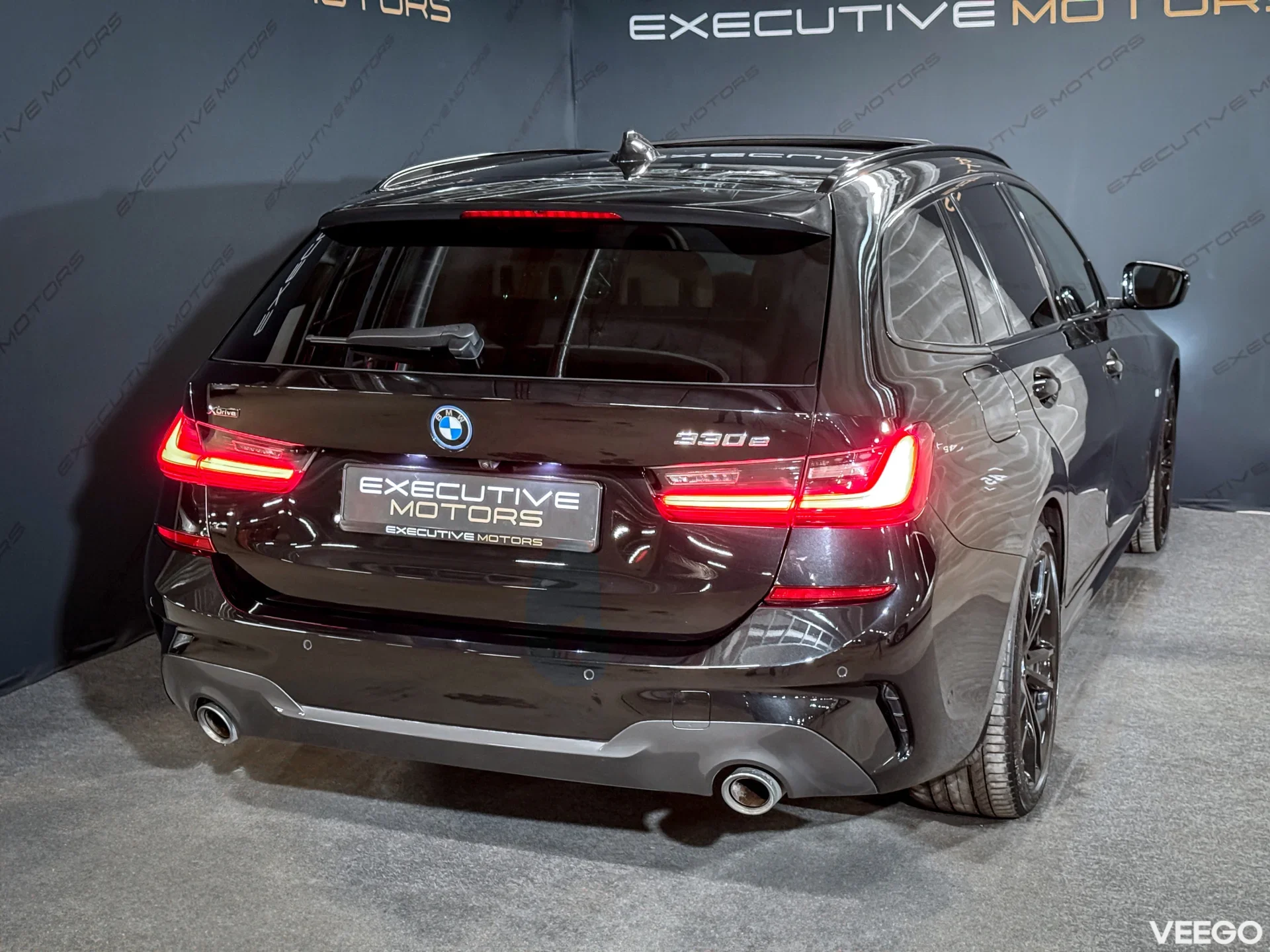 BMW 330 e xDrive M-Sportpakett 2.0 215kW