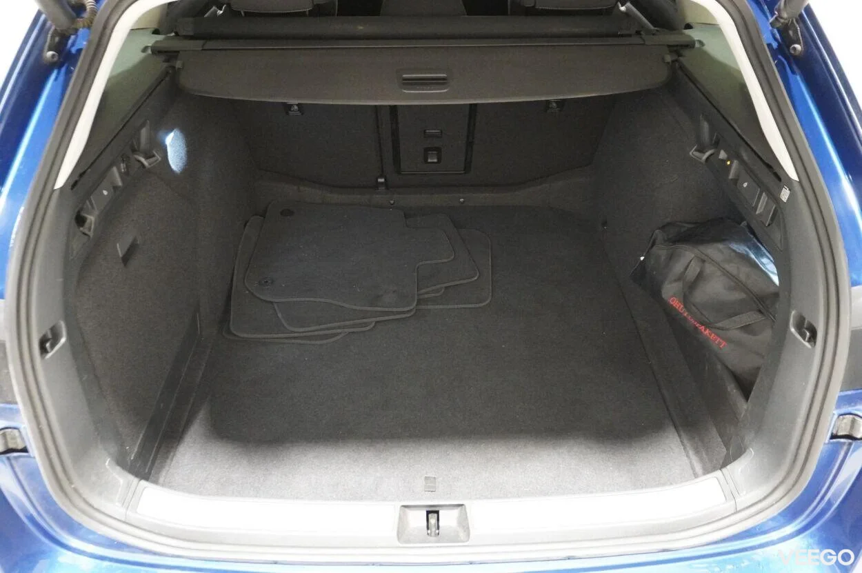 Skoda Superb SELECTION COMBI 2 110kW