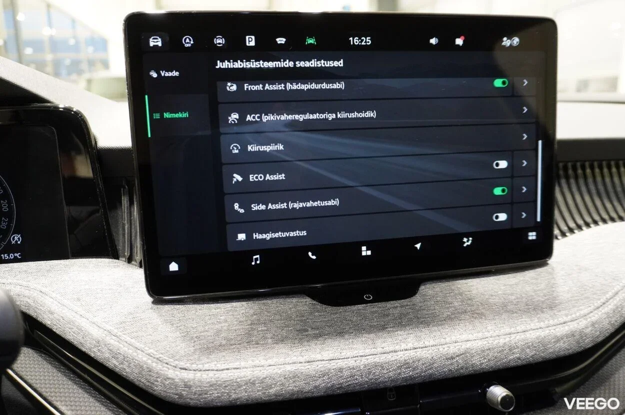 Skoda Superb SELECTION COMBI 2 110kW