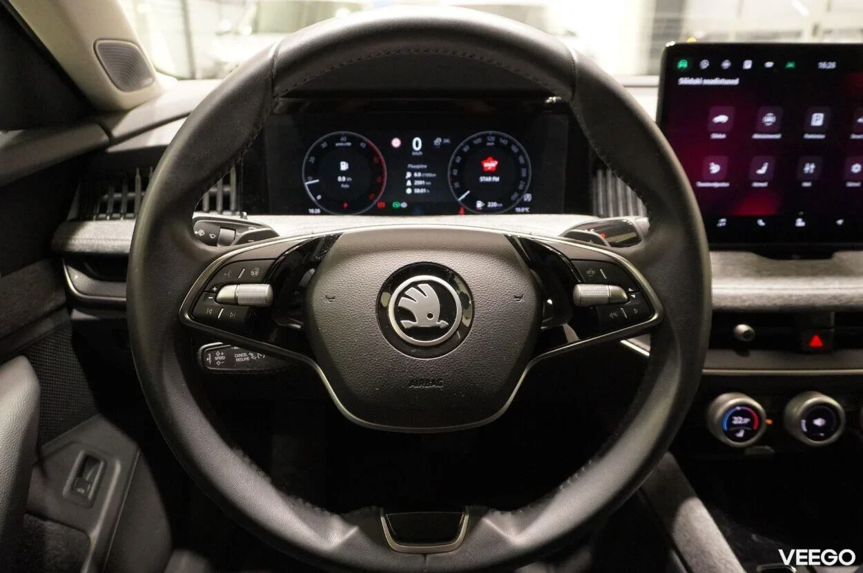 Skoda Superb SELECTION COMBI 2 110kW