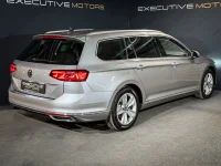 Volkswagen Passat Variant Executive 1.5 110kW thumbnail