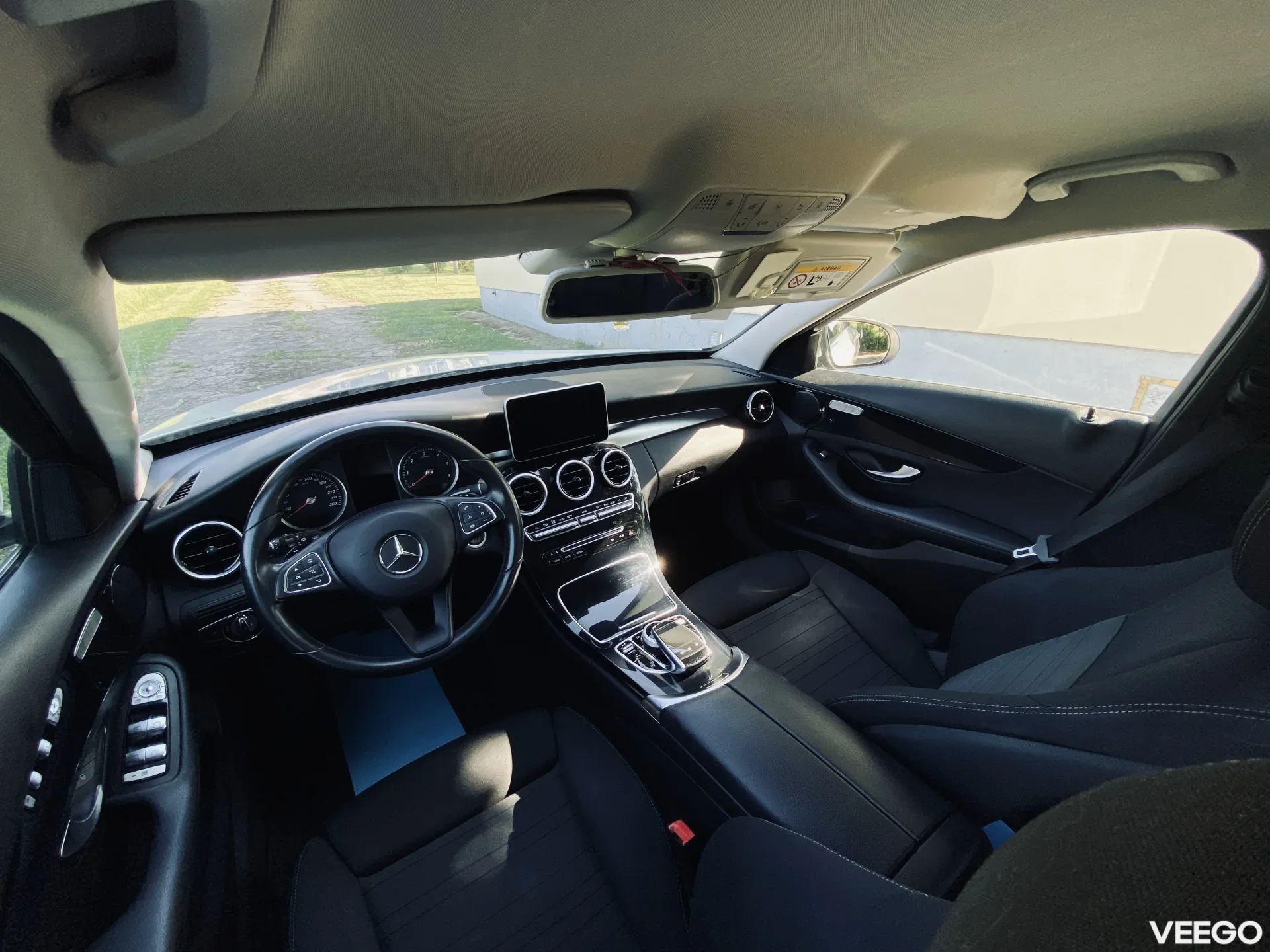 Mercedes-Benz C200 1.6 100kW