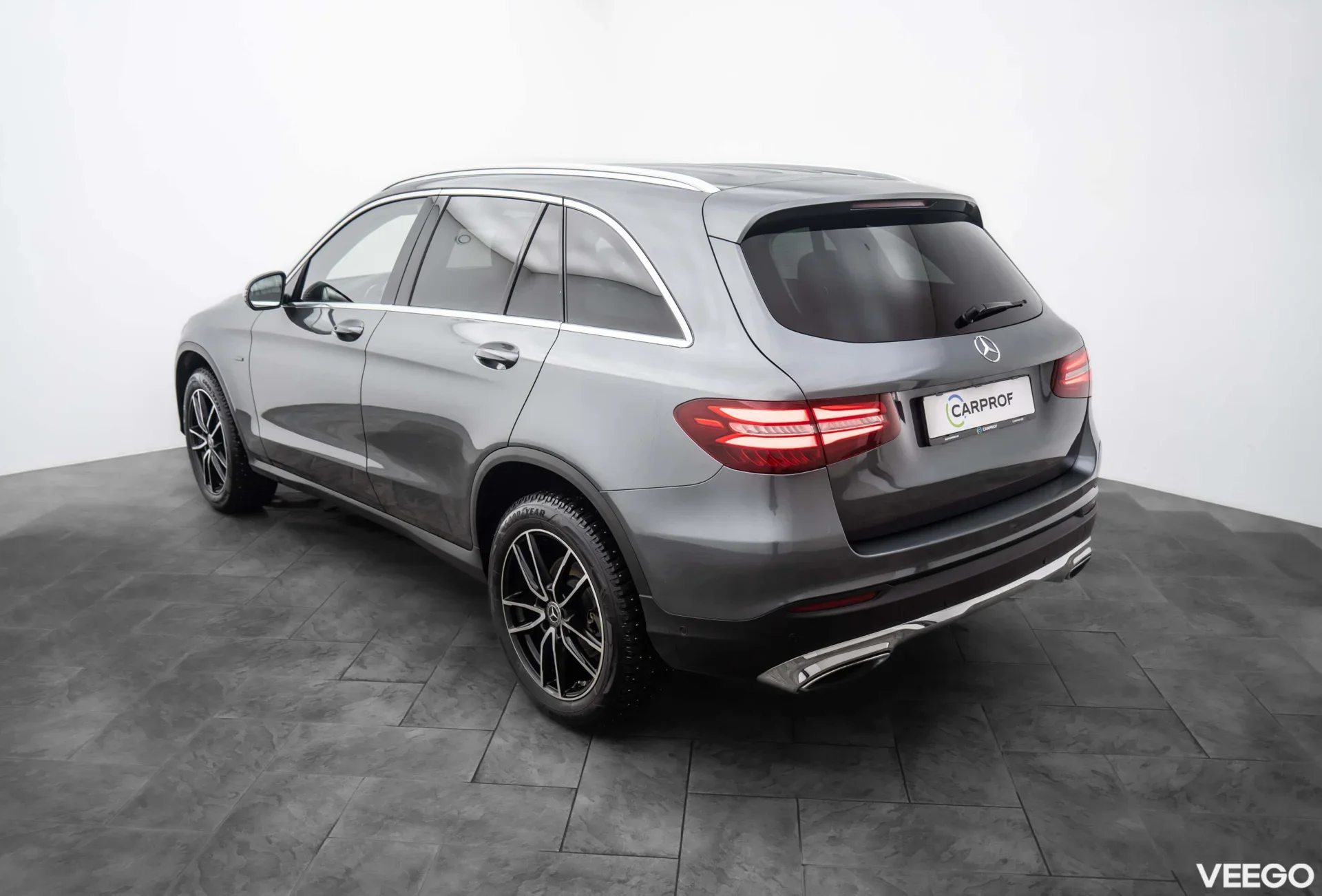 Mercedes-Benz GLC350 e 4Matic Luxury 2.0 235kW