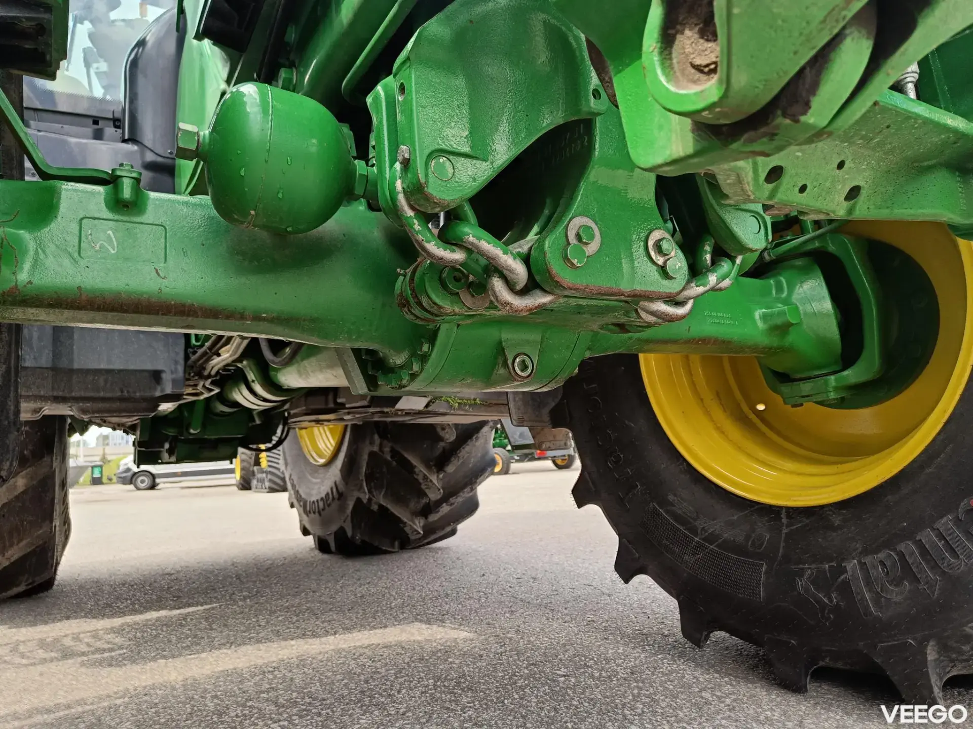 John Deere 6215R 188kW