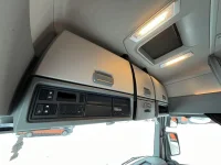 Renault T 440 BOX L=8610 mm 330kW thumbnail