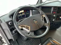 Renault T 440 BOX L=8610 mm 330kW thumbnail