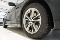 BMW 520 XDRIVE 2 140kW thumbnail