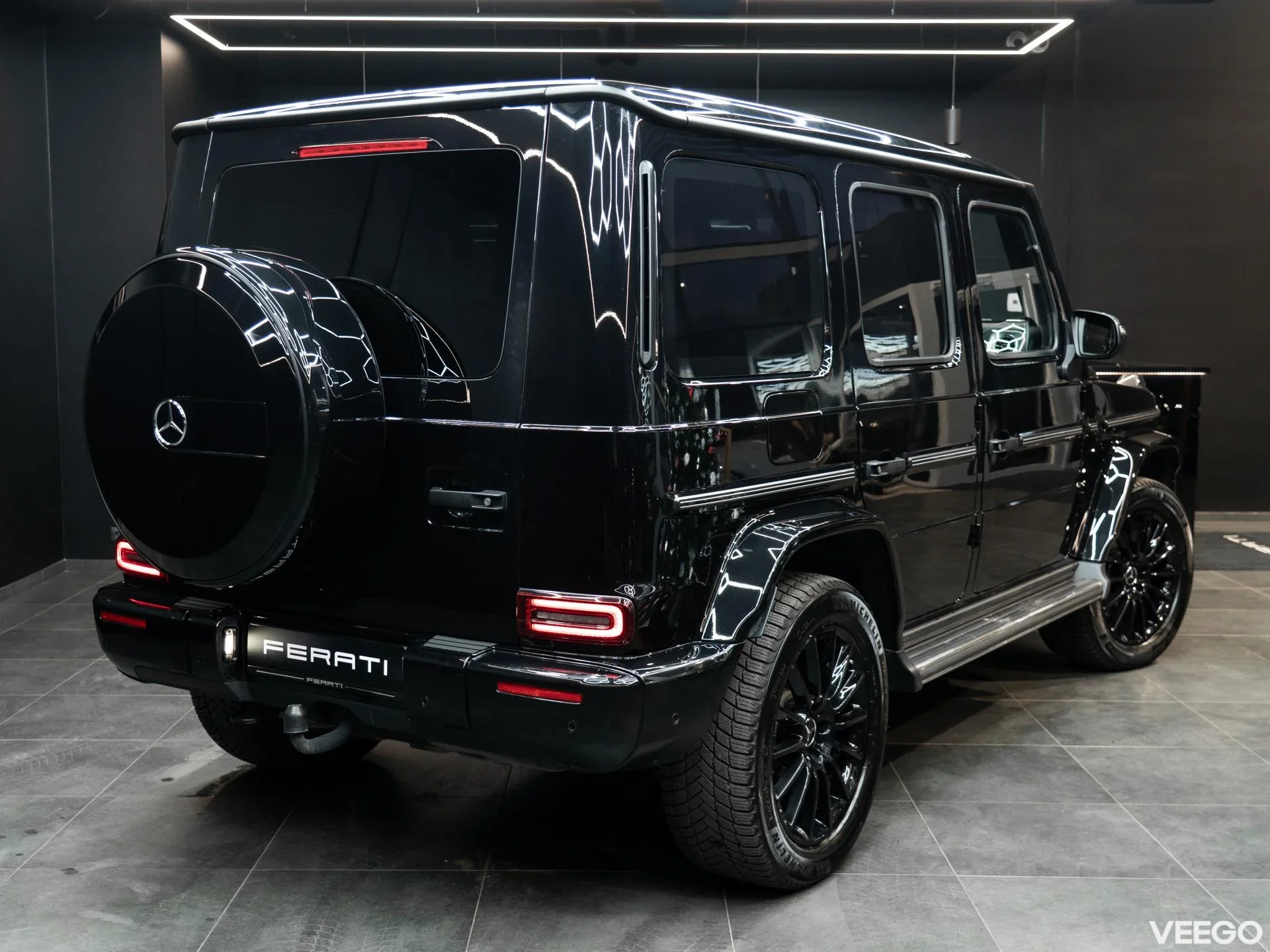 Mercedes-Benz G400 2.9 243kW