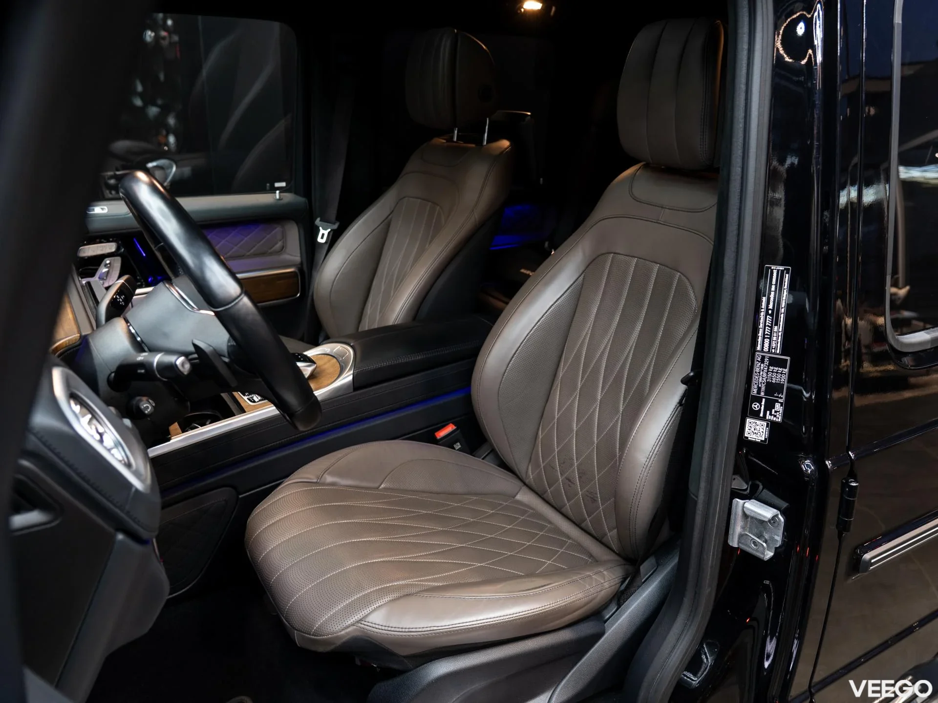 Mercedes-Benz G400 2.9 243kW