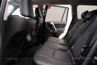 Toyota Land Cruiser Luxury 4x4 2.8 150kW thumbnail