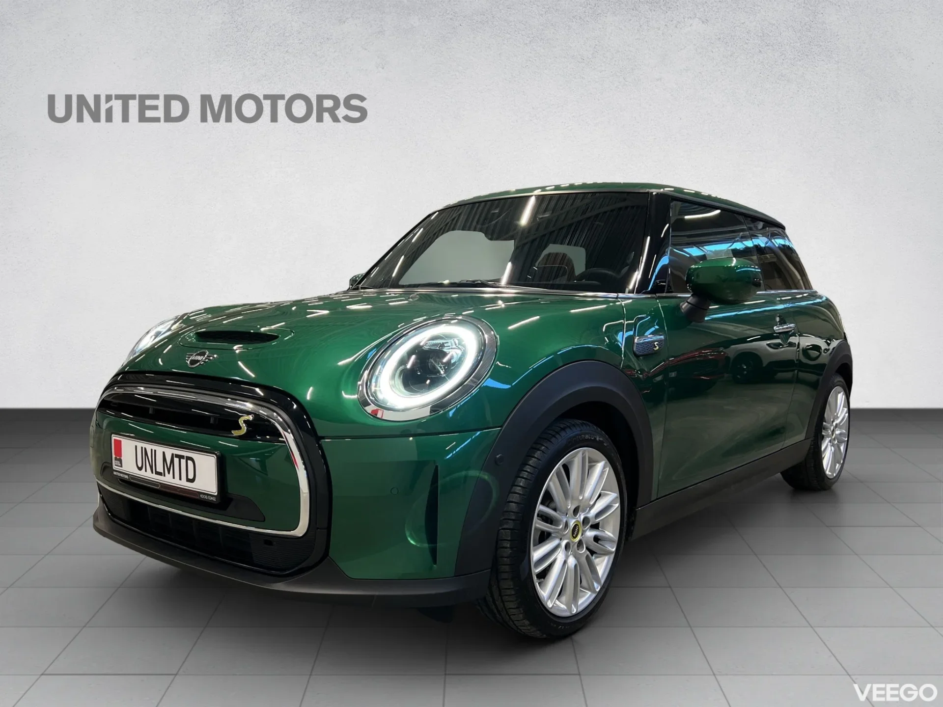 Mini Cooper SE Classic Trim 135kW