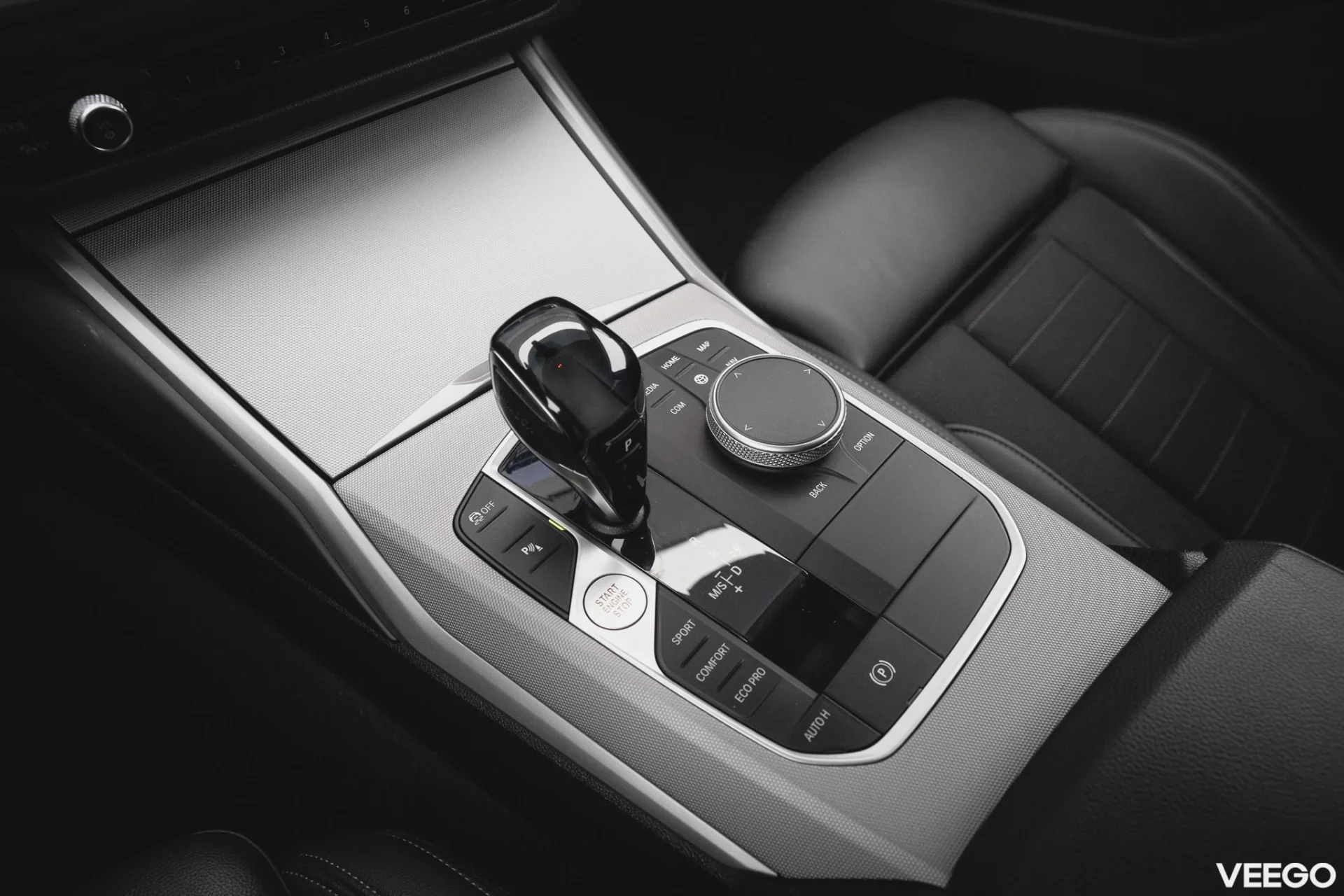 BMW 318 d Touring MHEV 2 110kW