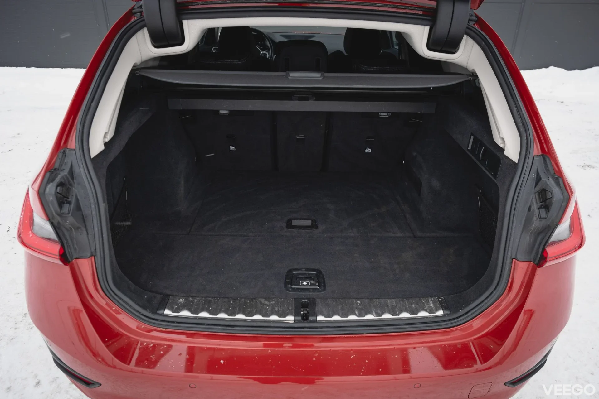 BMW 318 d Touring MHEV 2 110kW