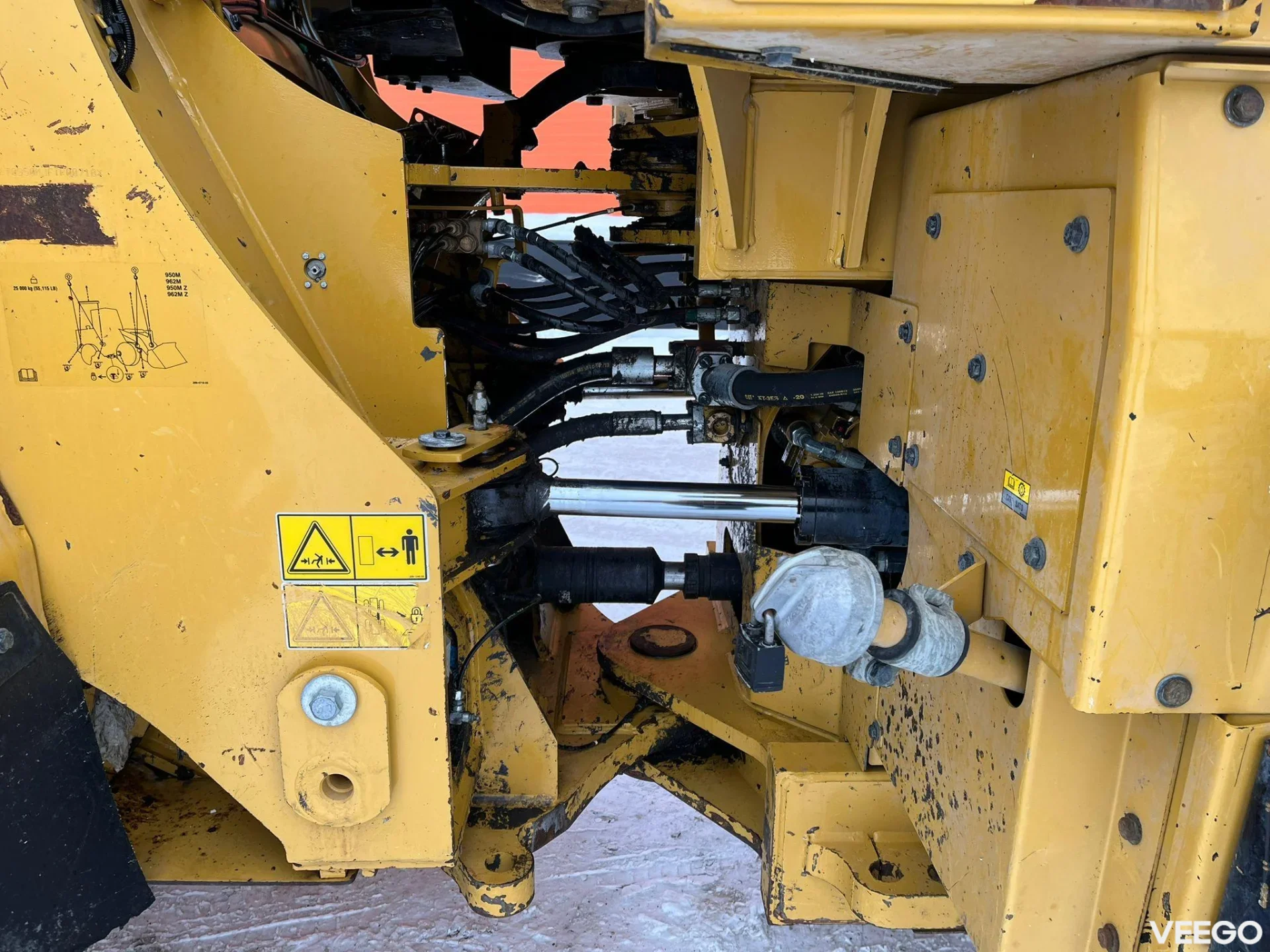 Caterpillar 950 K AC / CENTRL LUBRICATION 186kW