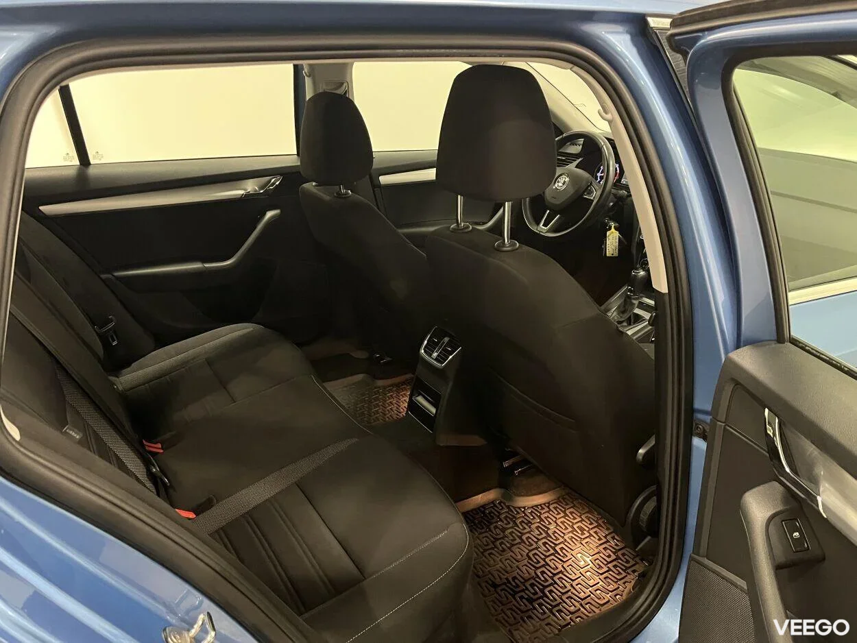 Skoda Octavia Combi Ambition FL PLUS 7-k DSG 1.4 110kW