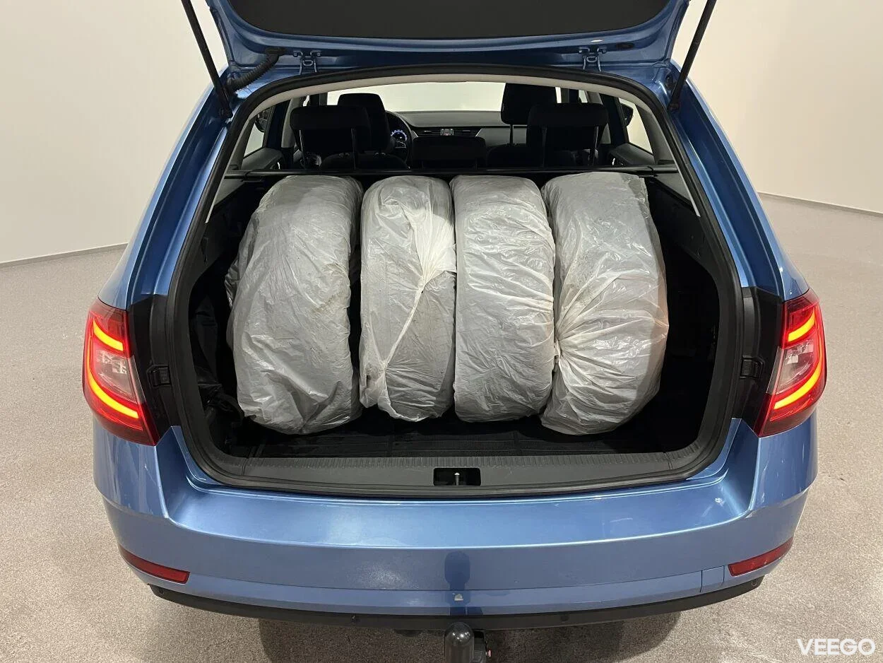 Skoda Octavia Combi Ambition FL PLUS 7-k DSG 1.4 110kW