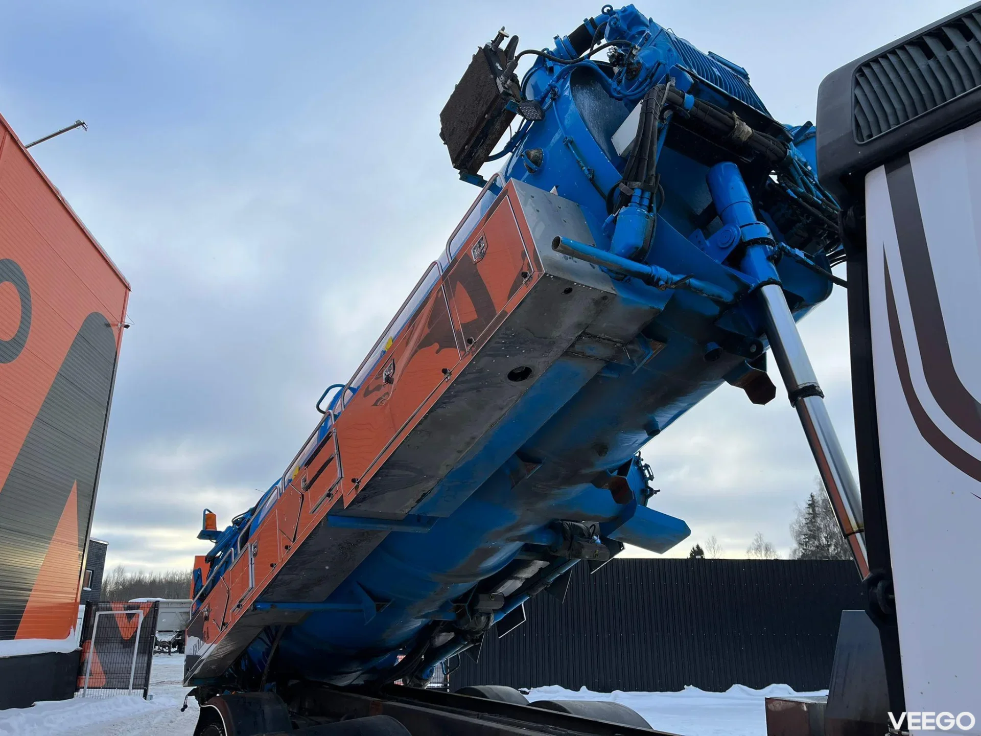Mercedes-Benz Actros Rolba ADR tank 13000 l / VACUUM Moro M9 / PRESSURE Pratissoli KF36 130 bar / 140 l/min 320kW