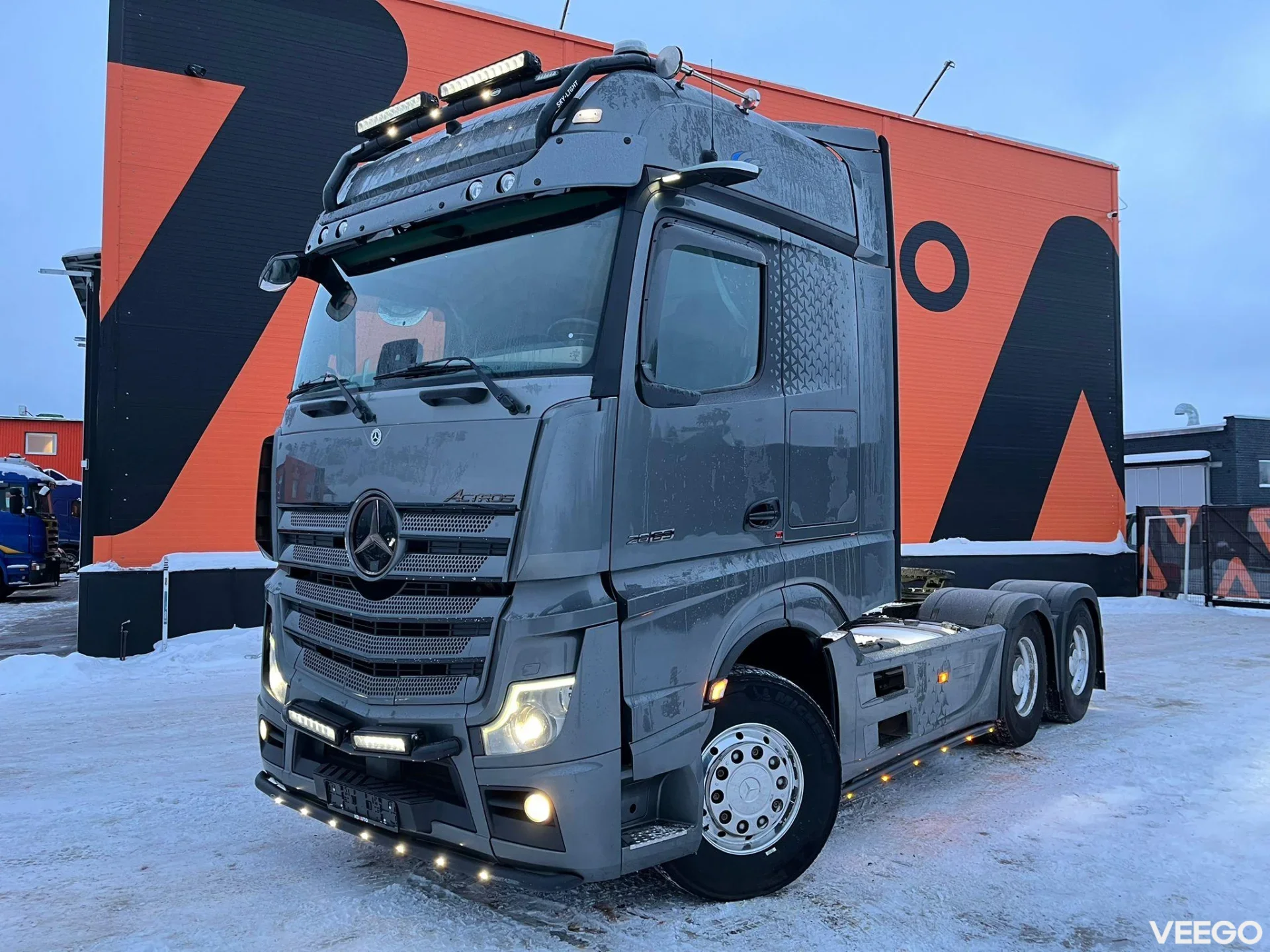 Mercedes-Benz Actros BIG SPACE CAB / RETARDER 460kW