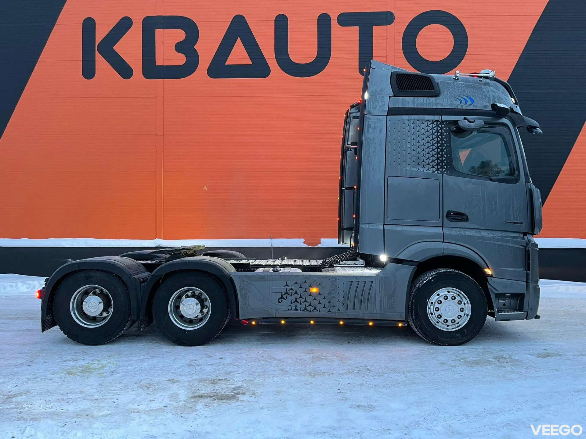 Mercedes-Benz Actros BIG SPACE CAB / RETARDER 460kW