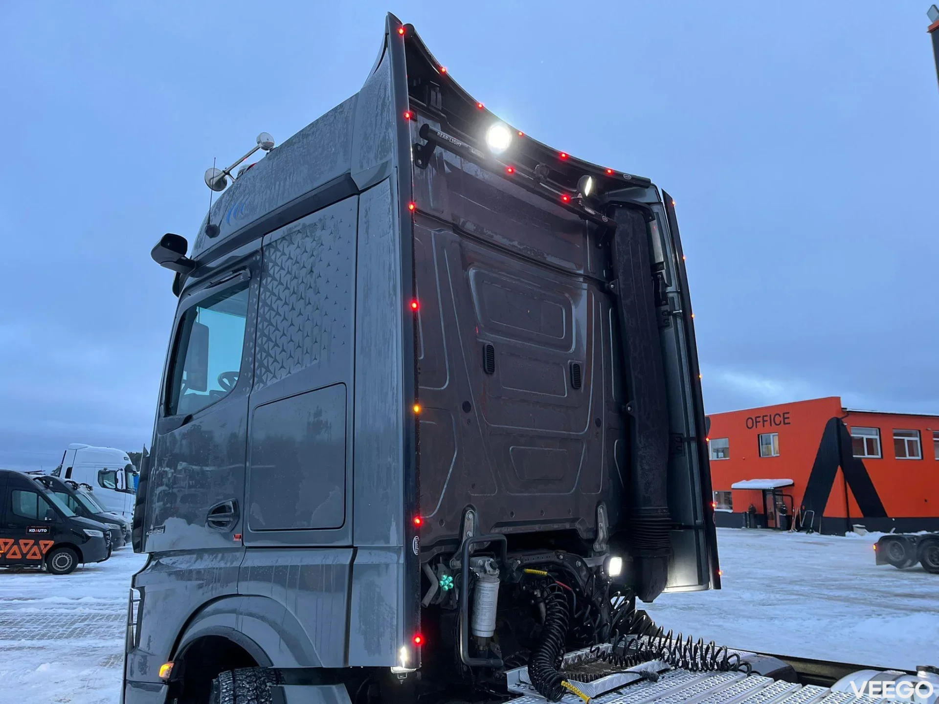Mercedes-Benz Actros BIG SPACE CAB / RETARDER 460kW