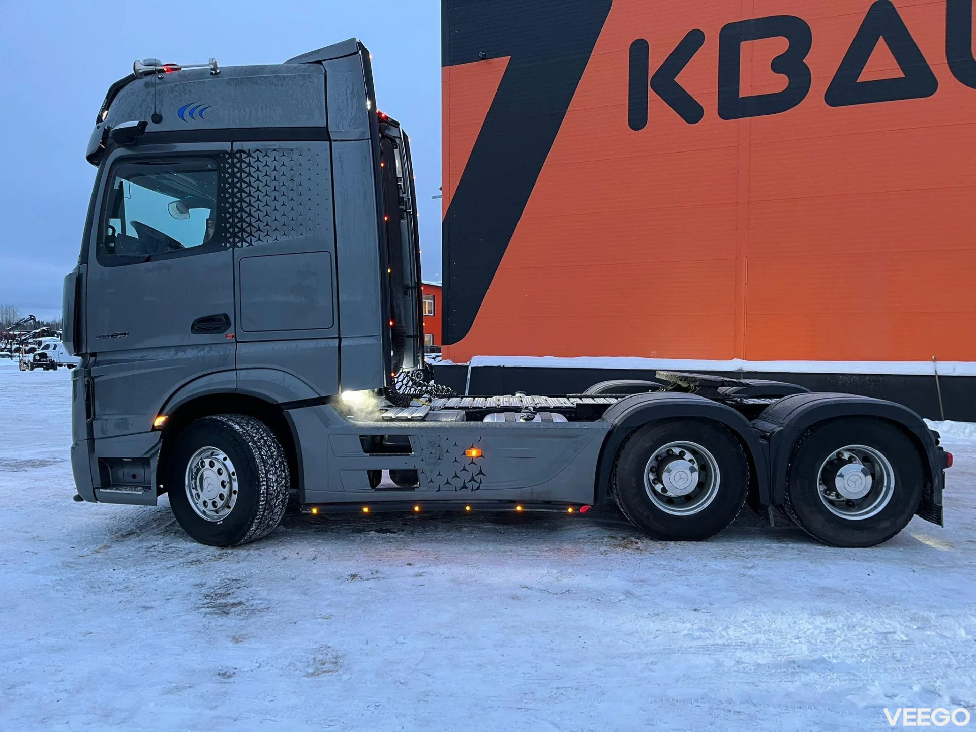 Mercedes-Benz Actros BIG SPACE CAB / RETARDER 460kW