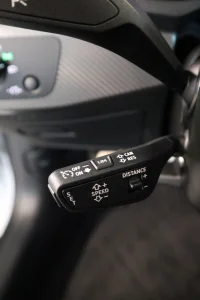 Audi RS 4 331kW thumbnail