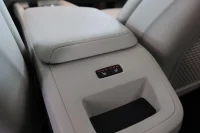 Volvo V60 145kW thumbnail