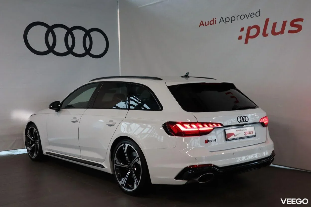 Audi RS 4 331kW