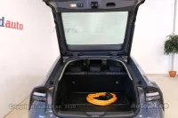 Toyota Prius Plug In Style 2 111kW thumbnail