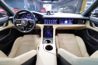 Porsche Taycan GTS 0.0 440kW thumbnail