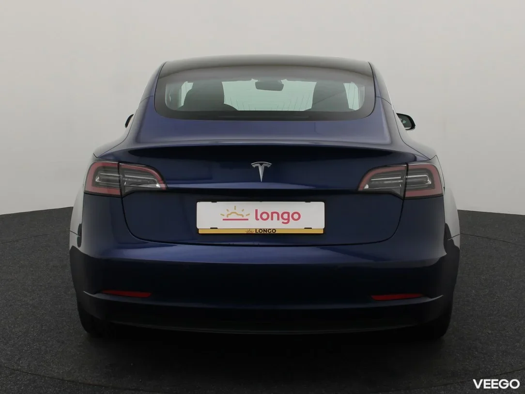 Tesla Model 3 0 208kW