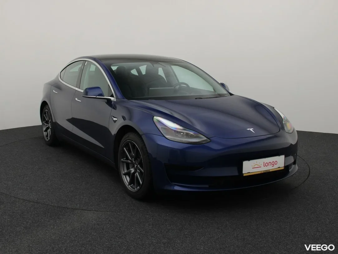Tesla Model 3 0 208kW