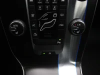 Volvo V40 2 88kW thumbnail