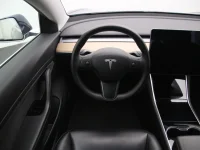 Tesla Model 3 0 208kW thumbnail