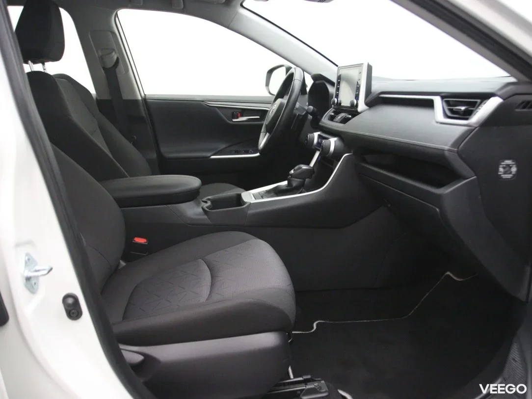 Toyota rav-4 2.5 160kW