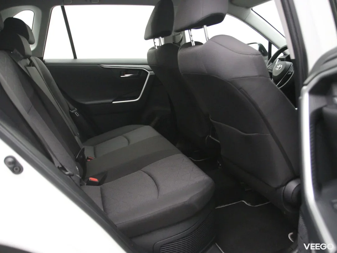 Toyota rav-4 2.5 160kW