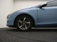 Volvo V40 2 88kW thumbnail