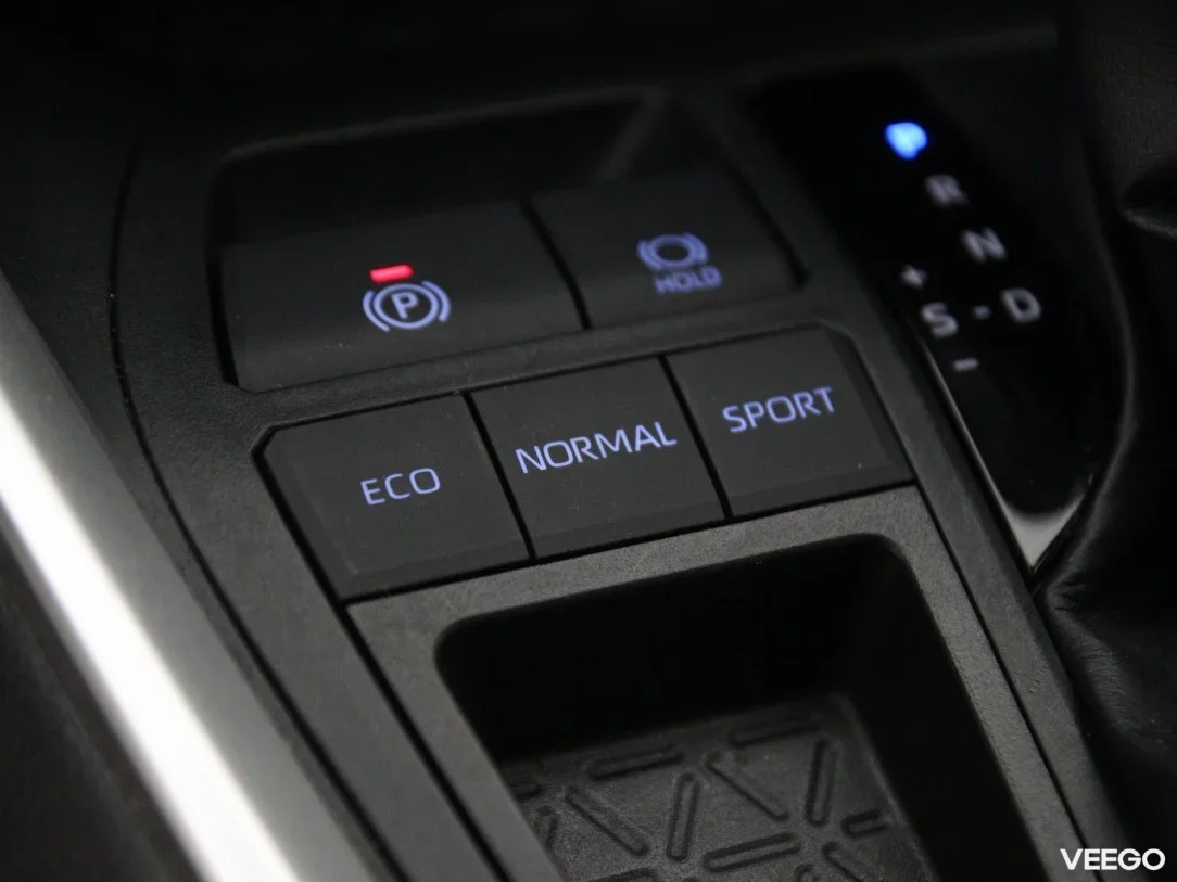 Toyota rav-4 2.5 160kW