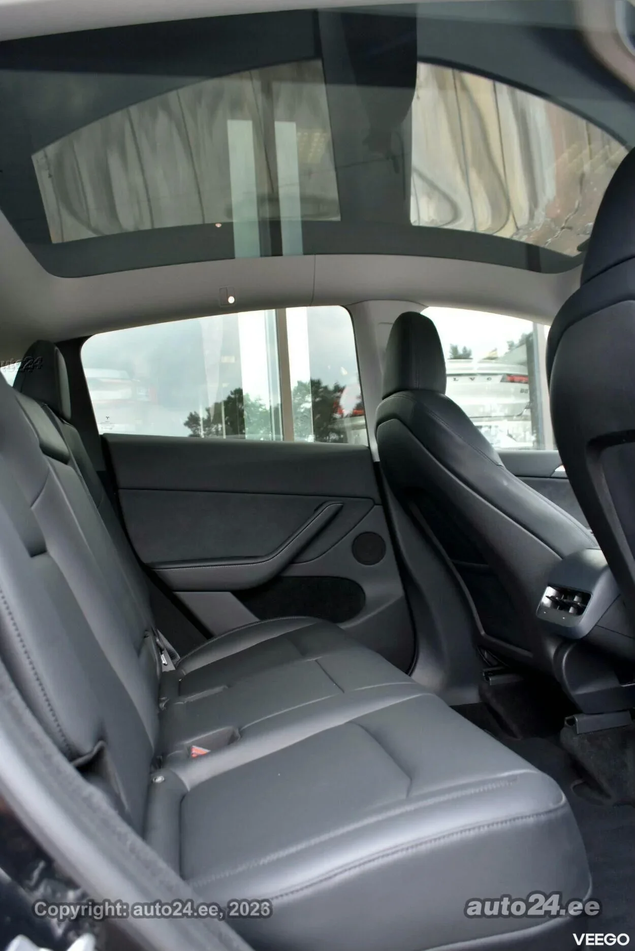 Tesla Model Y AWD / PERFORMANCE / Long Range Dual / FULL 393kW