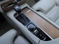 Volvo XC90 173kW thumbnail