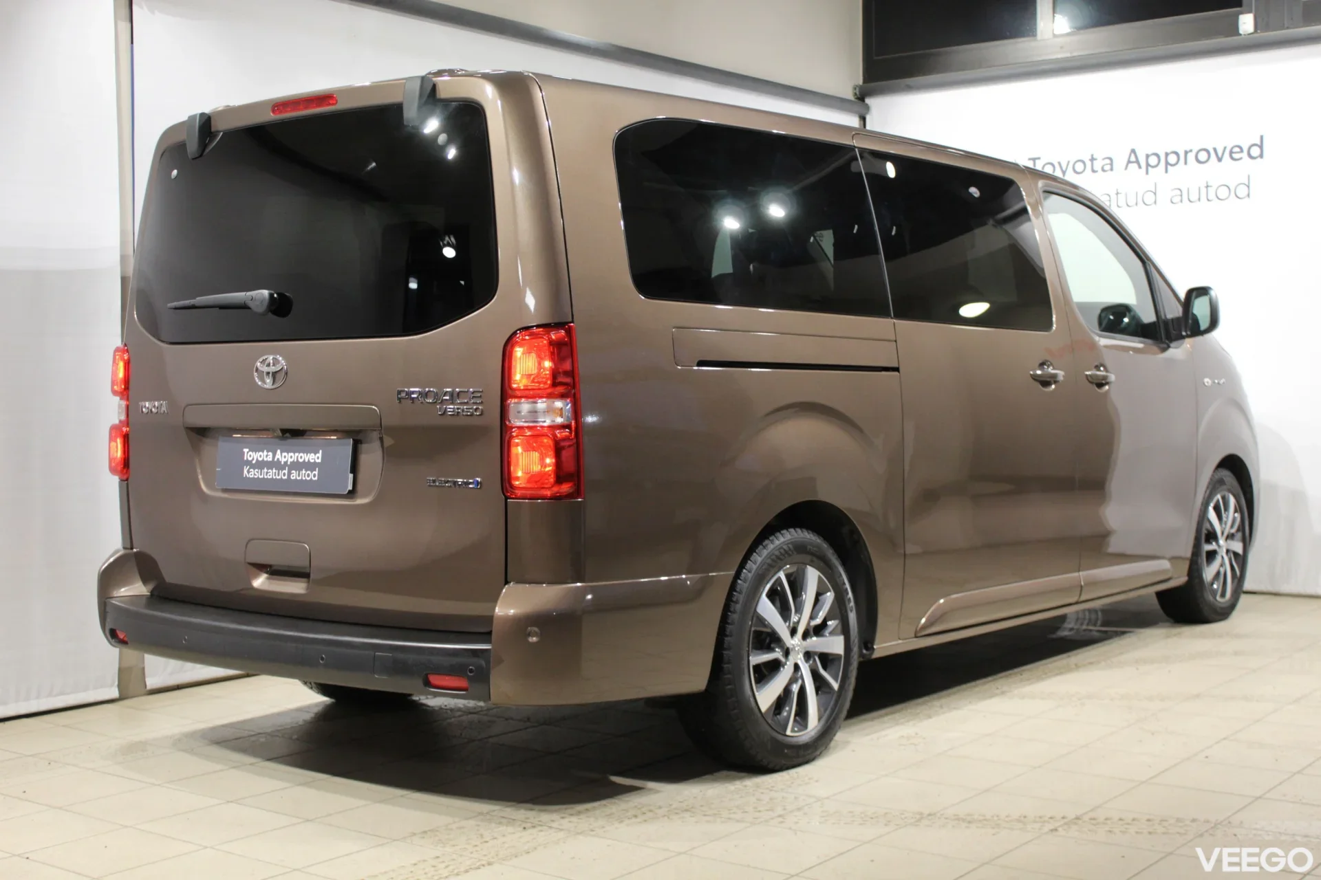 Toyota Proace Verso Electric Long Executive 57kW