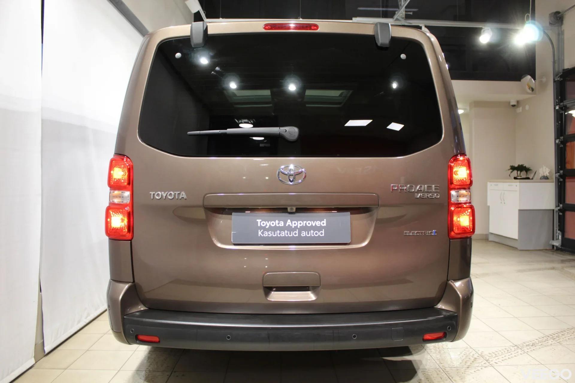 Toyota Proace Verso Electric Long Executive 57kW