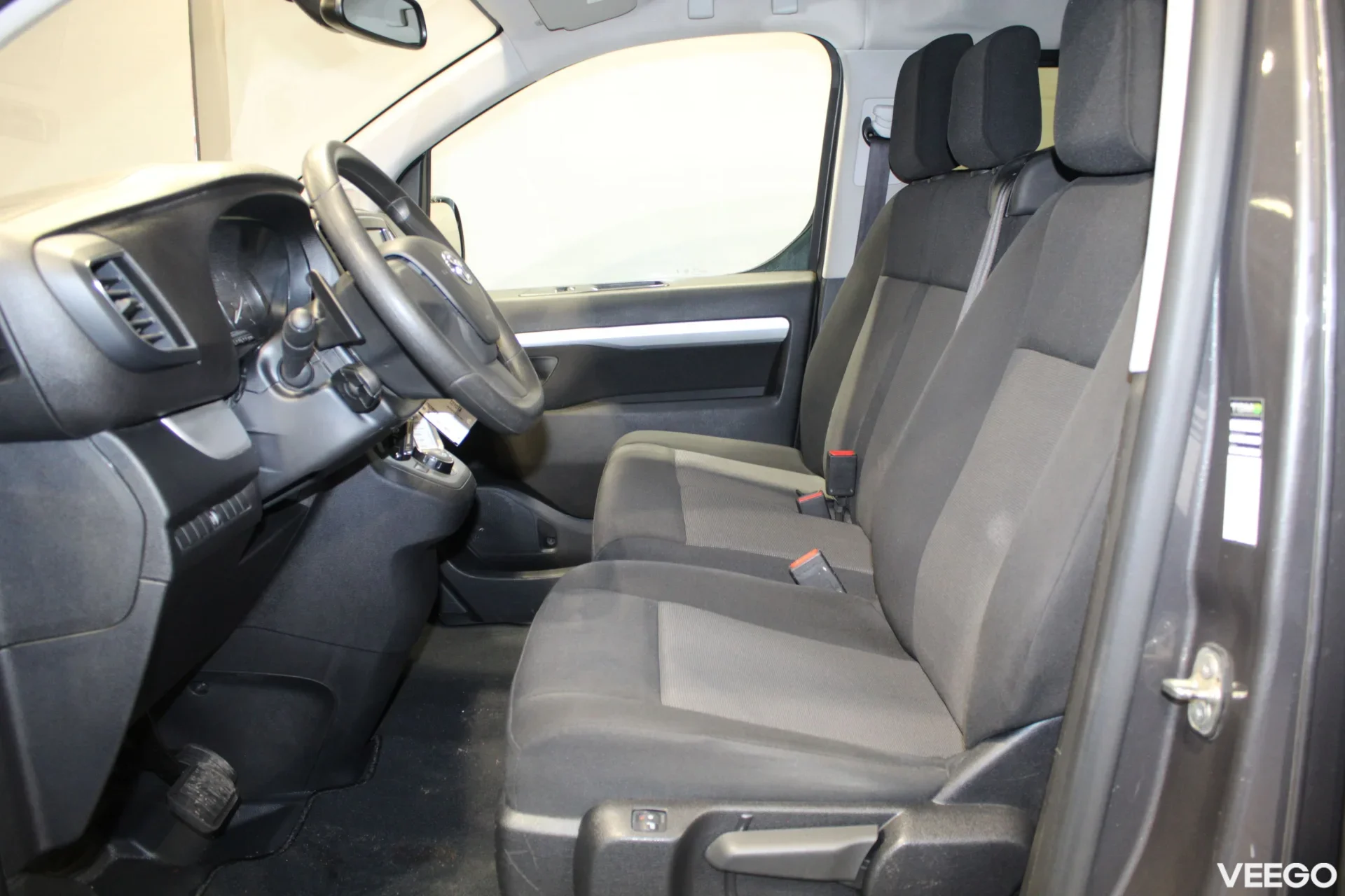 Toyota Proace Verso Long Shuttle 2 130kW
